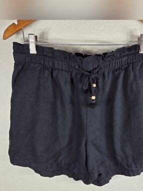 Hang Ten Black Santa Teresa Linen Shorts Size L Tassels Elastic Ruffle Waist